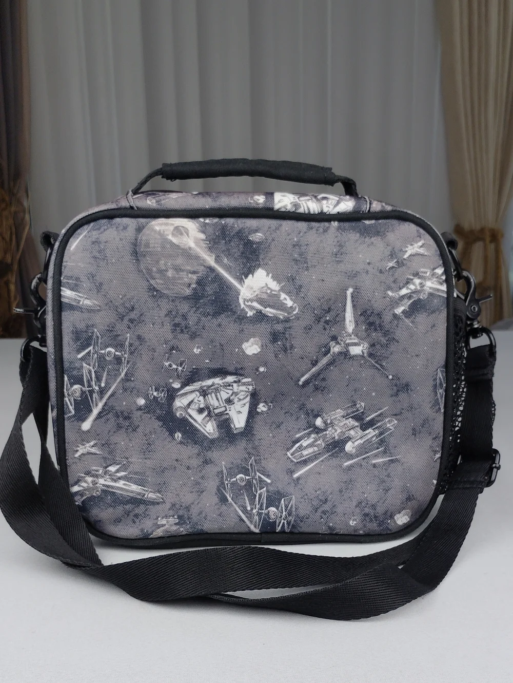 Pottery Barn Teen Star War Luch Bag.